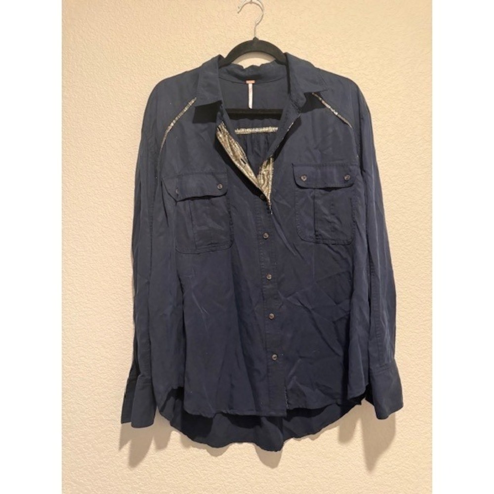 Free People Women's Off Campus Tencel Utility Shirt Gold Trim Button Down Blouse - Picture 2 of 10